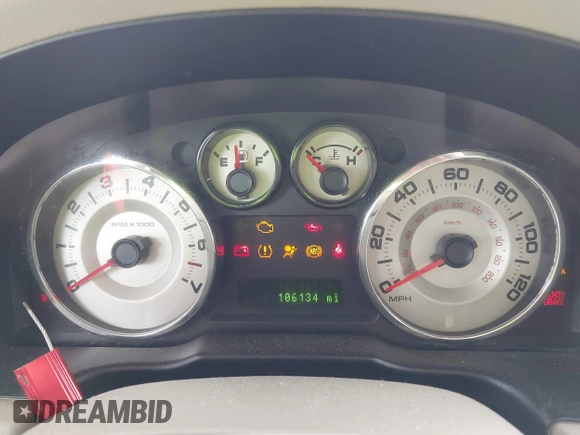 2007 Ford Edge SEL PLUS with VIN 2FMDK39C77BA88124, listed as a IAAI auction lot 41918814 with 106,134 mi miles. Bid and sale history available at carsss.com. Image 7.