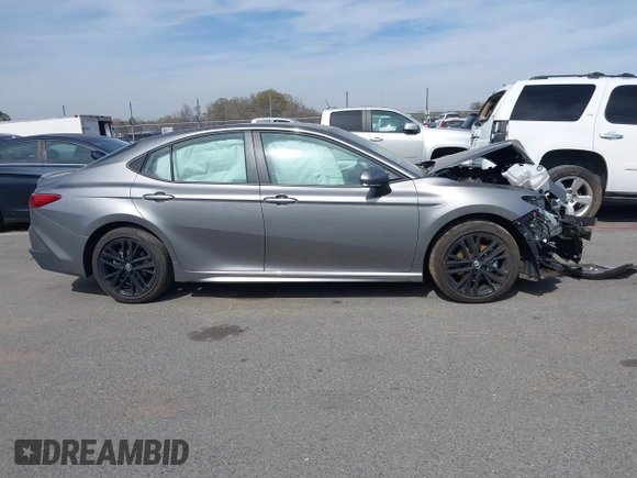 2025 Toyota Camry LE with VIN 4T1DAACK6SU565152, listed as a IAAI auction lot 41825174 with 297 mi miles and . Bid and sale history available at DreamBid. Image 13.