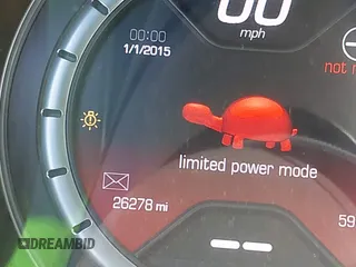 2016 FIAT 500e z VIN 3C3CFFGE7GT125711, wystawiony jako IAAI lot #42370895 z przebiegiem 26 278 mil mil oraz . Historia ofert i sprzedaży dostępna na DreamBid. Obrazek 12.