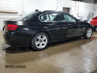 2012 BMW 5 Series 528i xDrive with VIN WBAXH5C50CDW09515, listed as a Copart auction lot 55122825 with 124,601 mi miles and Clean Title. Bid and sale history available at DreamBid. Image 3.