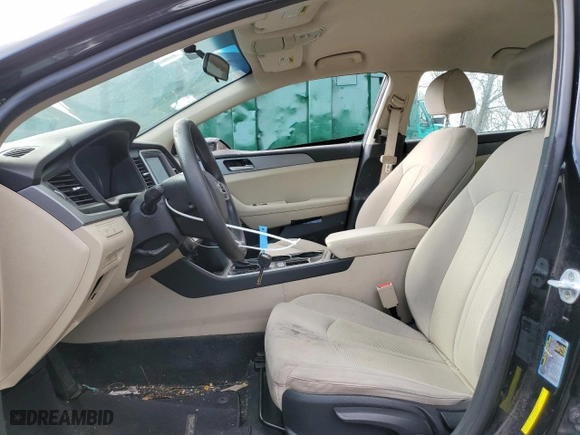 2019 Hyundai Sonata SE with VIN 5NPE24AF6KH771093, listed as a Copart auction lot 43668235 with 164,096 mi miles and Clean Title. Bid and sale history available at carsss.com. Image 7.