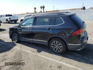 2018 Volkswagen Tiguan SEL с VIN 3VV2B7AX8JM221479, выставлен на аукционе Copart как лот 57660765 с пробегом 65 278 миль миль и Списание • Salvage title. История ставок и продаж доступна на DreamBid. Изображение 2.