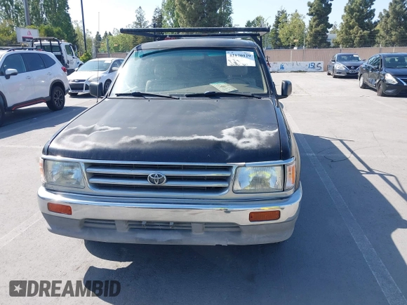 1997 Toyota T100 DX z VIN JT4TN12D3V0035384, wystawiony jako IAAI lot #42170129 z przebiegiem 263 742 mil mil oraz . Historia ofert i sprzedaży dostępna na DreamBid. Obrazek 6.