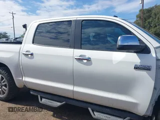 2015 Toyota Tundra 4WD Truck Platinum with VIN 5TFAW5F12FX480655, listed as a IAAI auction lot 41391026 with 111,066 mi miles. Bid and sale history available at carsss.com. Image 14.
