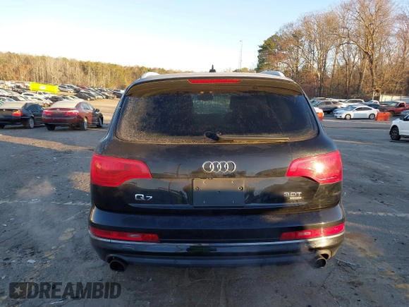 2014 Audi Q7 3.0T Premium with VIN WA1CGAFE4ED012180, listed as a IAAI auction lot 41134033 with 136,002 mi miles. Bid and sale history available at carsss.com. Image 16.