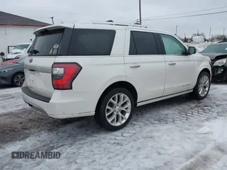 2019 Ford Expedition Platinum with VIN 1FMJU1MT8KEA24308, listed as a IAAI auction lot 41510256 with 143,011 mi miles. Bid and sale history available at carsss.com. Image 4.