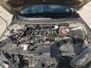 2020 Honda Accord EX-L z VIN 1HGCV1F50LA089723, wystawiony jako Copart lot #83852255 z przebiegiem 76 917 mil mil oraz Szkoda całkowita • Salvage title. Historia ofert i sprzedaży dostępna na DreamBid. Obrazek 16.