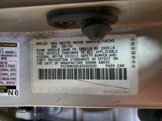2004 Pontiac Vibe z VIN 5Y2SM62824Z432030, wystawiony jako Copart lot #78468444 z przebiegiem 156 886 mil mil oraz Szkody całkowita. Historia ofert i sprzedaży dostępna na DreamBid. Obrazek 12.