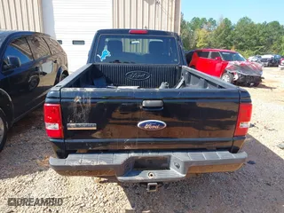 2011 Ford Ranger XLT with VIN 1FTLR4FE5BPA16802, listed as a IAAI auction lot 40502397 with 125,278 mi miles. Bid and sale history available at carsss.com. Image 15.