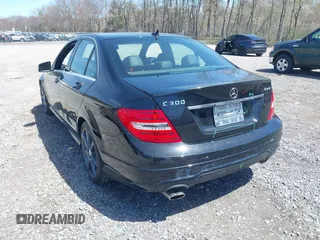 2014 Mercedes-Benz C 300 Sport with VIN WDDGF8AB3EG232950, listed as a IAAI auction lot 42137607 with 122,263 mi miles and . Bid and sale history available at DreamBid. Image 6.