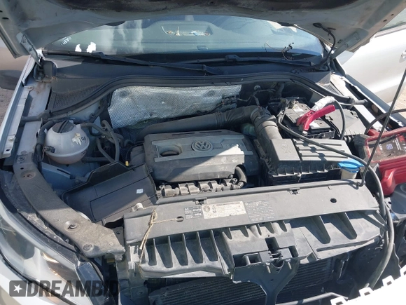 2013 Volkswagen Tiguan SE z VIN WVGBV7AX3DW502501, wystawiony jako IAAI lot #42827693 z przebiegiem 107 413 mil mil oraz . Historia ofert i sprzedaży dostępna na DreamBid. Obrazek 10.
