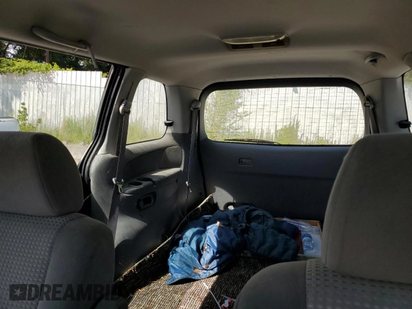 2005 Mazda MPV LX with VIN JM3LW28A750550217, listed as a Copart auction lot 56734624 with 309,062 mi miles and Non Repairable. Bid and sale history available at carsss.com. Image 10.
