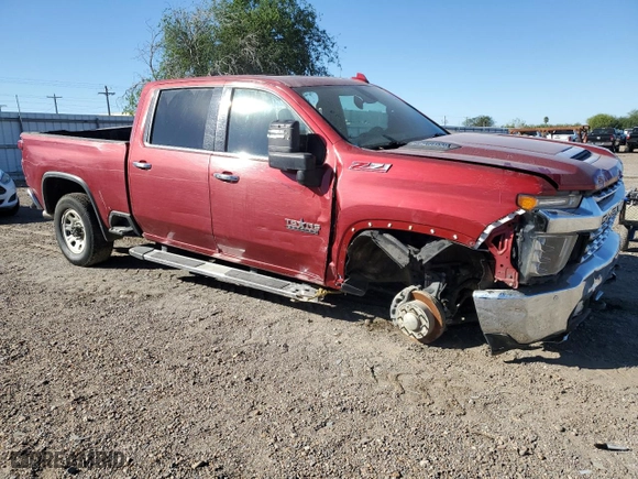 2022 Chevrolet Silverado 2500HD LTZ with VIN 1GC4YPEY2NF260079, listed as a Copart auction lot 49310065 with 31,949 mi miles and Salvage Title. Bid and sale history available at carsss.com. Image 4.