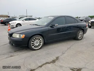 2007 Volvo S60 2.5L Turbo with VIN YV1RS592572644671, listed as a Copart auction lot 53966755 with 174,528 mi miles and Clean Title. Bid and sale history available at carsss.com. Image 1.