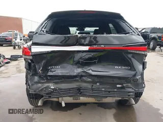 2024 Lexus RX 350 z VIN 2T2BAMBA4RC026361, wystawiony jako IAAI lot #41364276 z przebiegiem 15 528 mil mil oraz . Historia ofert i sprzedaży dostępna na DreamBid. Obrazek 6.
