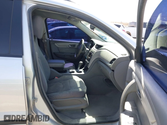 2015 Chevrolet Traverse LS with VIN 1GNKRFEDXFJ388491, listed as a IAAI auction lot 41700140 with 156,233 mi miles and . Bid and sale history available at DreamBid. Image 5.