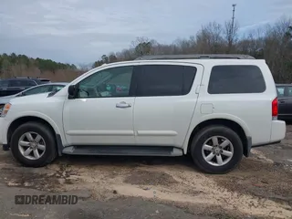 2013 Nissan Armada SL z VIN 5N1BA0ND5DN608652, wystawiony jako IAAI lot #41600215 z przebiegiem 88 027 mil mil oraz . Historia ofert i sprzedaży dostępna na DreamBid. Obrazek 15.