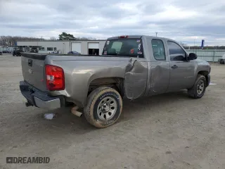 2007 Chevrolet Silverado 1500 Work Truck with VIN 1GCEC19C37Z506718, listed as a Copart auction lot 43644155 with 242,698 mi miles and Clean Title. Bid and sale history available at carsss.com. Image 3.