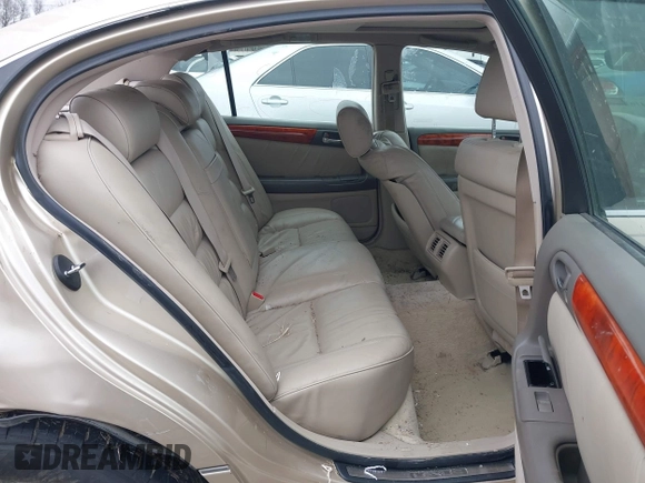 2005 Lexus GS 300 with VIN JT8BD69S650206725, listed as a IAAI auction lot 41612378 with 127,287 mi miles. Bid and sale history available at carsss.com. Image 8.