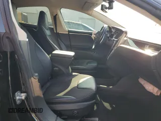2013 Tesla Model S Performance z VIN 5YJSA1CP6DFP27686, wystawiony jako Copart lot #65083215 z przebiegiem Nie podano mil oraz Szkoda całkowita • Salvage title. Historia ofert i sprzedaży dostępna na DreamBid. Obrazek 10.