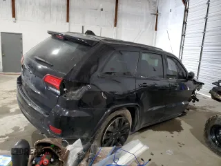 2017 Jeep Grand Cherokee Altitude z VIN 1C4RJFAG9HC840498, wystawiony jako Copart lot #41710105 z przebiegiem 79 795 mil mil oraz Szkody całkowita. Historia ofert i sprzedaży dostępna na DreamBid. Obrazek 3.