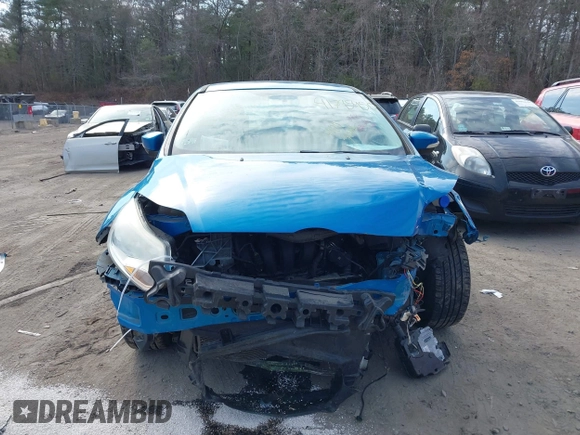 2012 Ford Focus SEL with VIN 1FAHP3H23CL424299, listed as a IAAI auction lot 41795450 with 50,276 mi miles and . Bid and sale history available at carsss.com. Image 6.