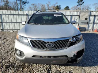 2013 Kia Sorento EX with VIN 5XYKU4A2XDG410888, listed as a Copart auction lot 49243065 with 162,453 mi miles and Salvage Title. Bid and sale history available at carsss.com. Image 5.