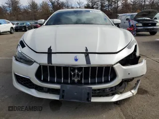 2018 Maserati Ghibli S Q4 GranLusso with VIN ZAM57YTL5J1280401, listed as a Copart auction lot 43784454 with 42,057 mi miles. Bid and sale history available at carsss.com. Image 5.
