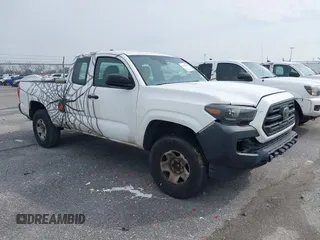 2018 Toyota Tacoma SR with VIN 5TFRX5GN9JX114752, listed as a IAAI auction lot 41313849 with 248,901 mi miles and . Bid and sale history available at carsss.com. Image 1.