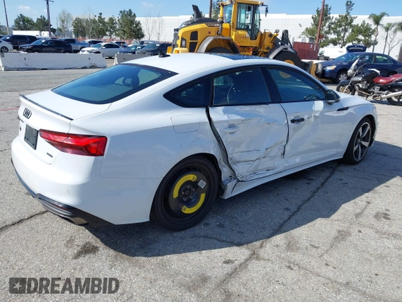 2023 Audi A5 Sportback S line Premium Plus with VIN WAUFACF5XPA058114, listed as a IAAI auction lot 41472732 with 31,366 mi miles. Bid and sale history available at carsss.com. Image 4.