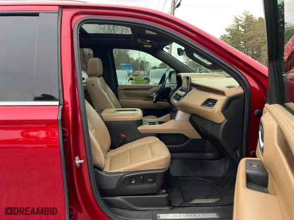2021 Chevrolet Tahoe Premier with VIN 1GNSKSKD4MR128426, listed as a Copart auction lot 54267795 with 196,096 mi miles and Clean Title. Bid and sale history available at carsss.com. Image 5.