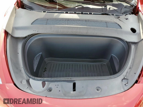 2024 Tesla Model Y Long Range with VIN 7SAYGDEE5RA235910, listed as a Copart auction lot 60988605 with 23,882 mi miles and Salvage title. Bid and sale history available at DreamBid. Image 12.