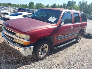 2001 Chevrolet Tahoe LT with VIN 1GNEC13T71R202962, listed as a IAAI auction lot 42663863 with 340,338 mi miles and . Bid and sale history available at DreamBid. Image 2.
