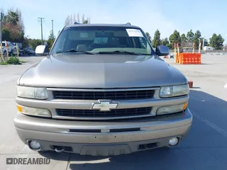 2001 Chevrolet Tahoe LS with VIN 1GNEK13T51R184450, listed as a IAAI auction lot 41773131 with 290,093 mi miles. Bid and sale history available at carsss.com. Image 12.