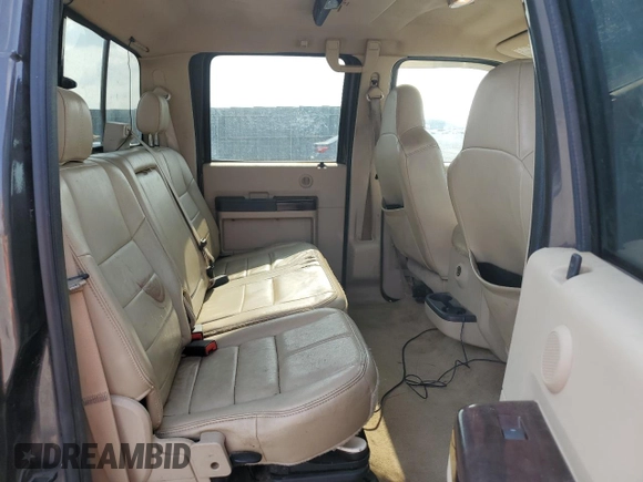 2008 Ford F-350 XL с VIN 1FTWW33R58EB31735, выставлен на аукционе Copart как лот 60285705 с пробегом 342 134 миль миль и Чистый • Clean title. История ставок и продаж доступна на DreamBid. Изображение 10.