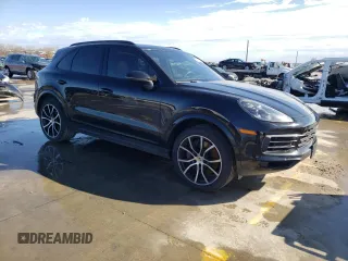 2019 Porsche Cayenne S z VIN WP1AB2AY4KDA64101, wystawiony jako Copart lot #36533063 z przebiegiem Nie podano mil oraz . Historia ofert i sprzedaży dostępna na DreamBid. Obrazek 4.