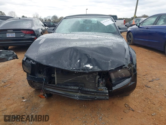 2007 Ford Mustang Deluxe with VIN 1ZVFT84N475361120, listed as a IAAI auction lot 41762540 with 167,848 mi miles and . Bid and sale history available at carsss.com. Image 13.