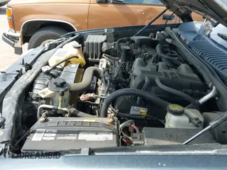 2010 Ford Explorer Eddie Bauer with VIN 1FMEU7EE1AUA28225, listed as a IAAI auction lot 43120559 with 160,565 mi miles and . Bid and sale history available at DreamBid. Image 12.