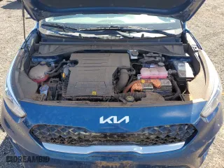 2022 Kia Niro LXS SE with VIN KNDCB3LC6N5500771, listed as a Copart auction lot 43725775 with 30,487 mi miles and Salvage Title. Bid and sale history available at carsss.com. Image 11.