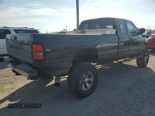 2001 Dodge Ram 2500 with VIN 3B7KF23651G821045, listed as a Copart auction lot 78208214 with 300,131 mi miles and Salvage Title. Bid and sale history available at carsss.com. Image 3.