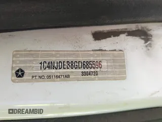 2016 Jeep Compass High Altitude z VIN 1C4NJDEB8GD685596, wystawiony jako IAAI lot #41365177 z przebiegiem Nie podano mil oraz . Historia ofert i sprzedaży dostępna na DreamBid. Obrazek 9.