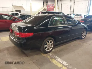 2005 Honda Accord LX z VIN 1HGCM56405A124605, wystawiony jako IAAI lot #41291090 z przebiegiem 206 762 mil mil oraz . Historia ofert i sprzedaży dostępna na DreamBid. Obrazek 4.
