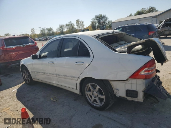 2005 Mercedes-Benz C 240 with VIN WDBRF61J05A777777, listed as a Copart auction lot 75666494 with 140,127 mi miles and Salvage Title. Bid and sale history available at DreamBid. Image 2.