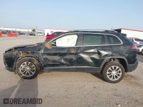 2019 Jeep Cherokee Latitude Plus с VIN 1C4PJLLB5KD300798, выставлен на аукционе IAAI как лот 42257063 с пробегом 155 039 миль миль и . История ставок и продаж доступна на DreamBid. Изображение 14.