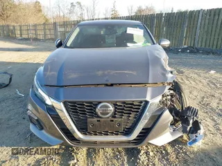 2020 Nissan Altima 2.5 SL with VIN 1N4BL4EW4LC101992, listed as a IAAI auction lot 41509486 with 58,982 mi miles. Bid and sale history available at carsss.com. Image 12.
