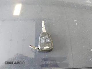 2007 Chrysler Sebring Limited с VIN 1C3LC66K87N549169, выставлен на аукционе IAAI как лот 42811071 с пробегом 232 042 миль миль и . История ставок и продаж доступна на DreamBid. Изображение 11.
