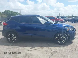 2020 Nissan Kicks SV with VIN 3N1CP5CV2LL490321, listed as a IAAI auction lot 41954807 with 105,568 mi miles. Bid and sale history available at carsss.com. Image 13.