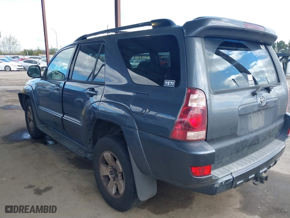 2005 Toyota 4Runner SR5 with VIN JTEZU14R850055504, listed as a IAAI auction lot 41708872 with 270,835 mi miles. Bid and sale history available at carsss.com. Image 3.