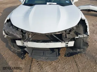 2019 Chevrolet Camaro 1LT with VIN 1G1FB1RS8K0158029, listed as a IAAI auction lot 41039740 with 141,172 mi miles. Bid and sale history available at carsss.com. Image 13.
