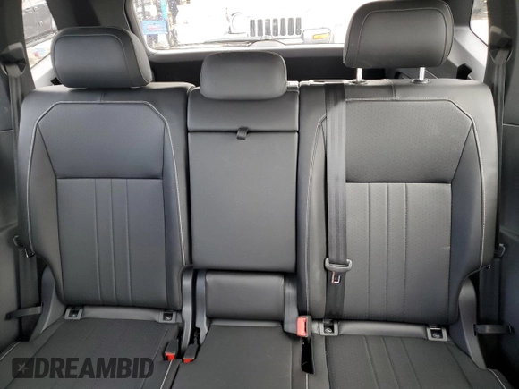 2023 Volkswagen Tiguan SE R-Line Black z VIN 3VV8B7AX8PM091870, wystawiony jako Copart lot #49150015 z przebiegiem 21 440 mil mil oraz Szkoda całkowita • Salvage title. Historia ofert i sprzedaży dostępna na DreamBid. Obrazek 10.